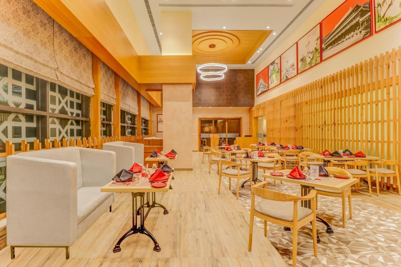 Hotel Lemon Tree Premier, Bhubaneswar Exterior foto