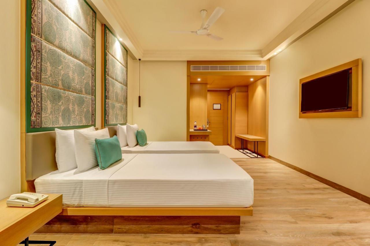 Hotel Lemon Tree Premier, Bhubaneswar Exterior foto